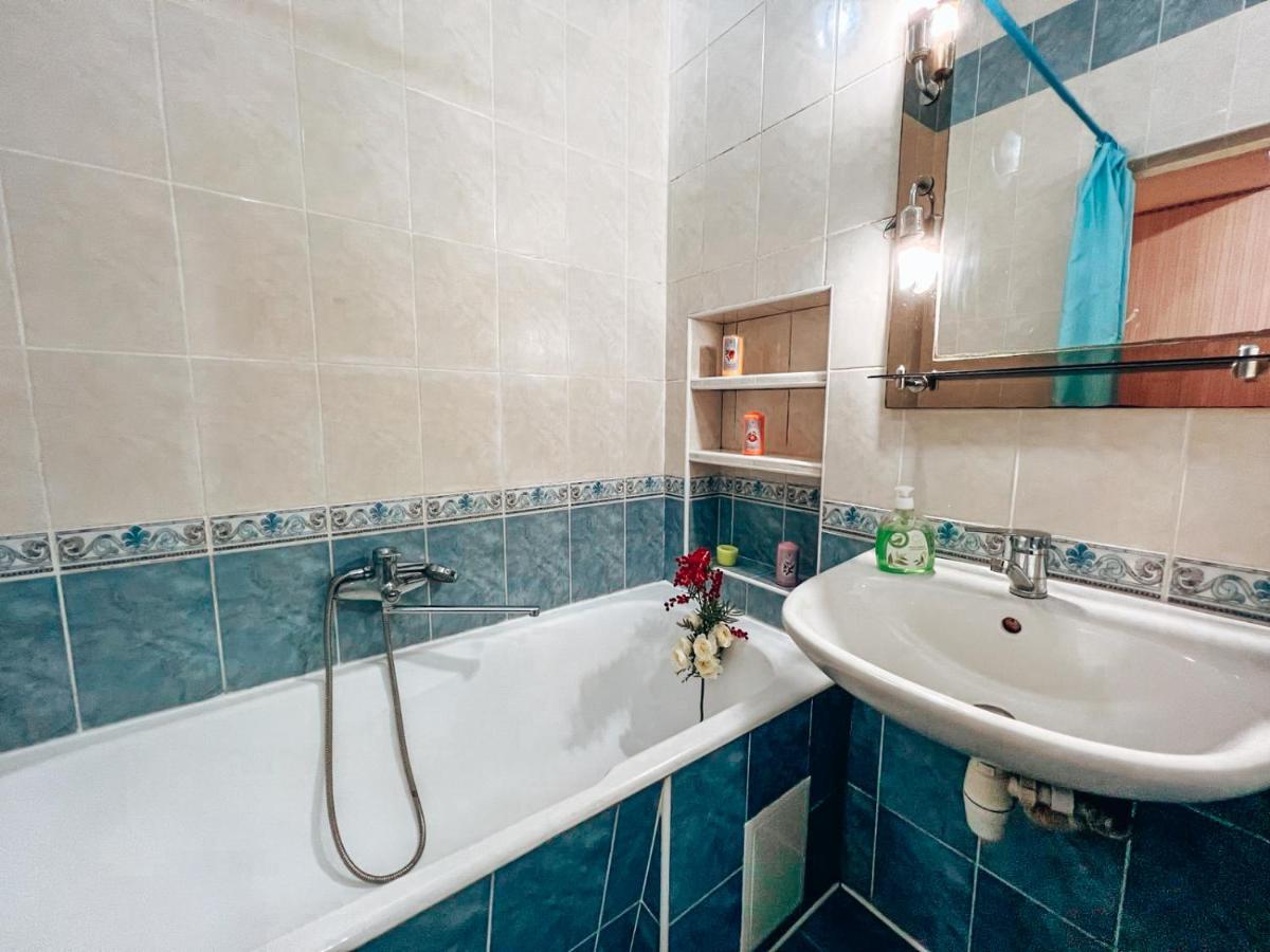 Apartment - Independence Square Київ Екстер'єр фото