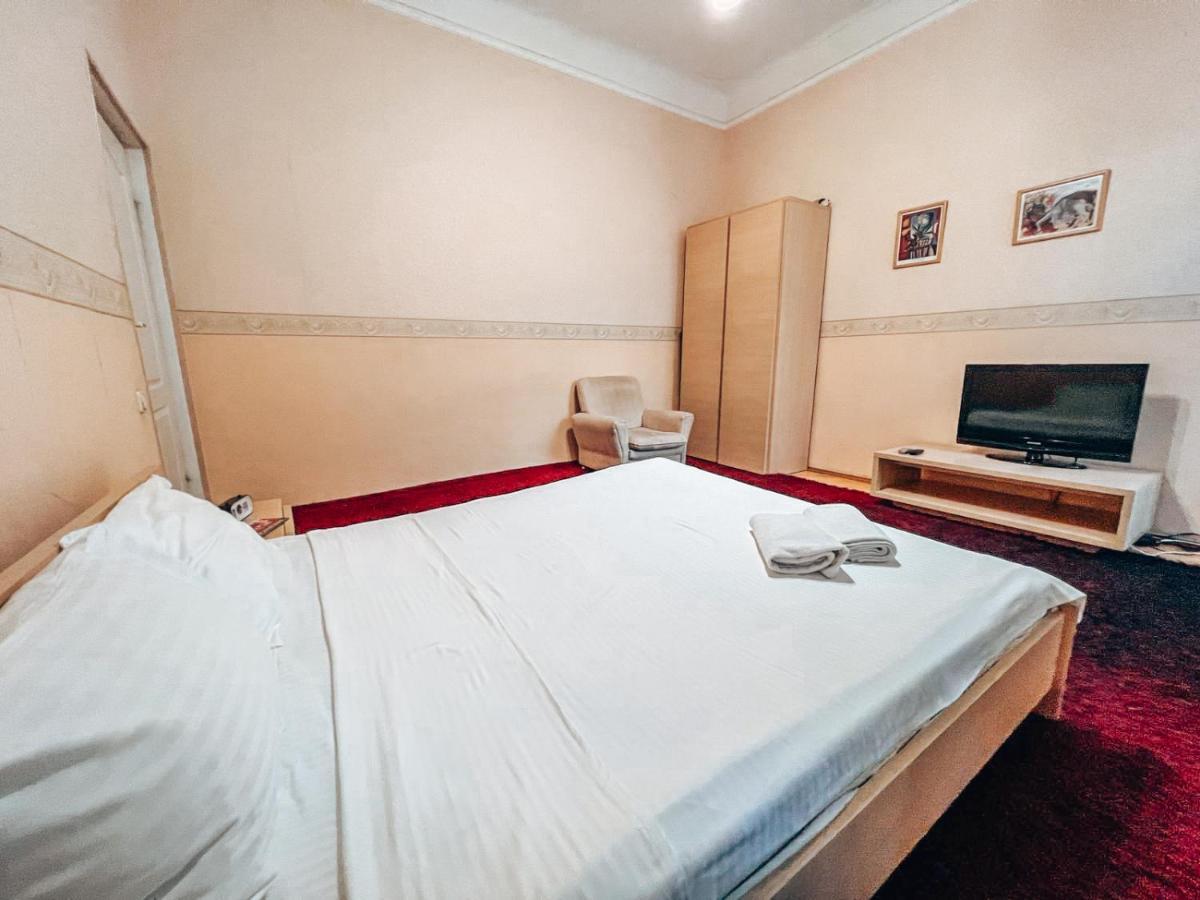 Apartment - Independence Square Київ Екстер'єр фото